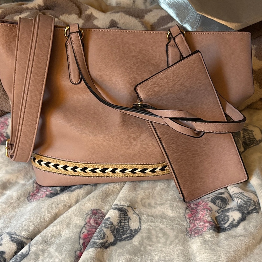 Elegant pink Women's Bag Set